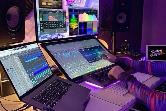 Panduan Lengkap Membuat Set Video Musik Profesional