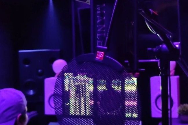 Alternatif Baterai untuk Kamera Profesional yang Ramah Lingkungan