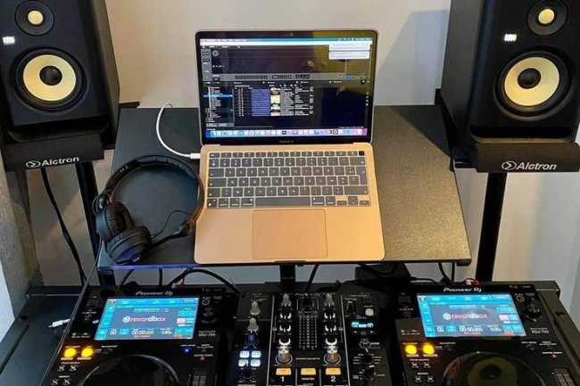 Tren Musik dan Visual: Perubahan Gaya dari Tahun ke Tahun