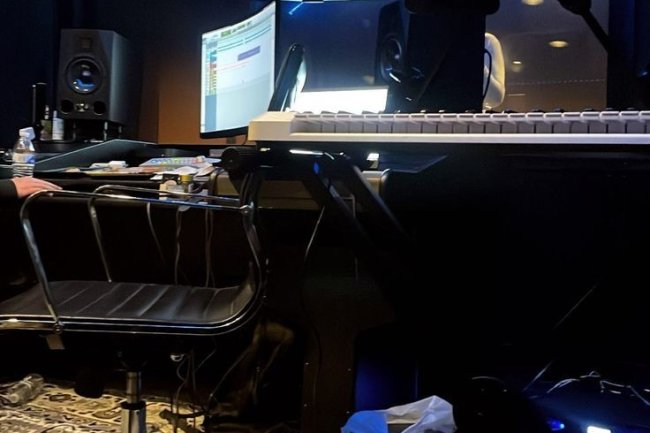 Inovasi Kamera Digital dalam Produksi Video Musik yang Memukau