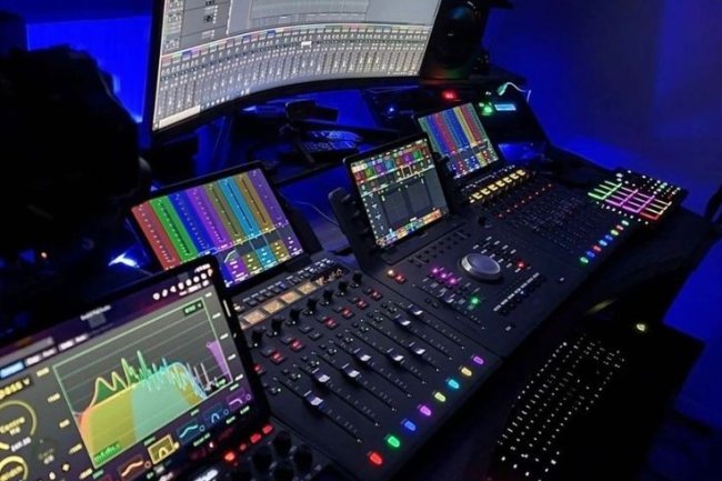 Penggunaan Kamera DSLR vs Kamera Profesional dalam Pembuatan Video Musik