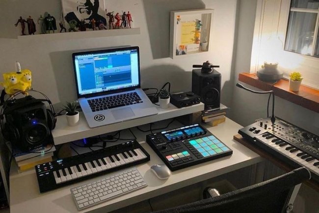 Menggunakan Teknologi Perekaman Suara dengan Sistem MIKROFON Digital di Production House