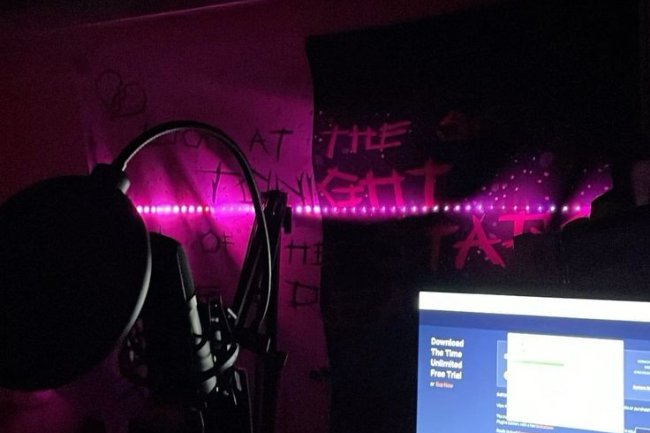 Aplikasi Pengeditan Video untuk Smartphone dalam Produksi Video Musik