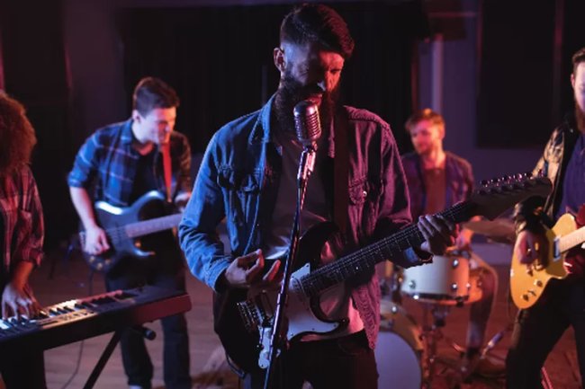 Perusahaan Musik yang Berfokus pada Produksi Musik Digital